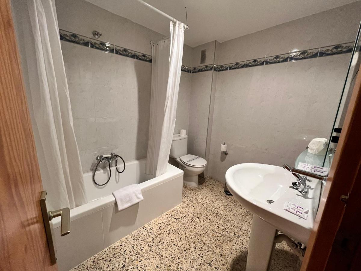 Meson De Castiello Guest House Castiello de Jaca Bagian luar foto