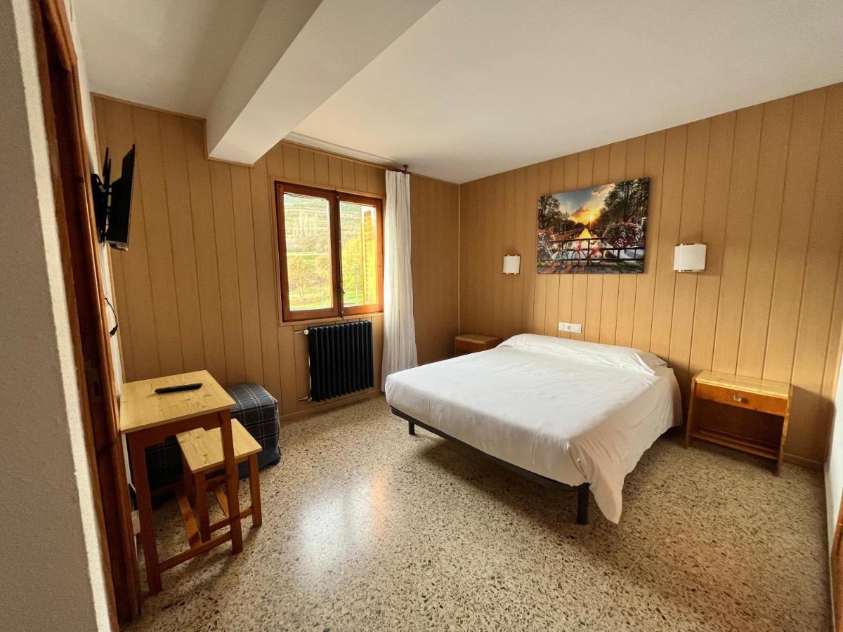 Meson De Castiello Guest House Castiello de Jaca Bagian luar foto