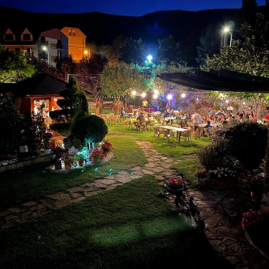 Meson De Castiello Guest House Castiello de Jaca Bagian luar foto